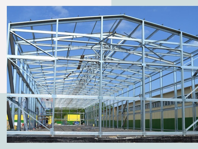 Строительство фабрик в Чусовой