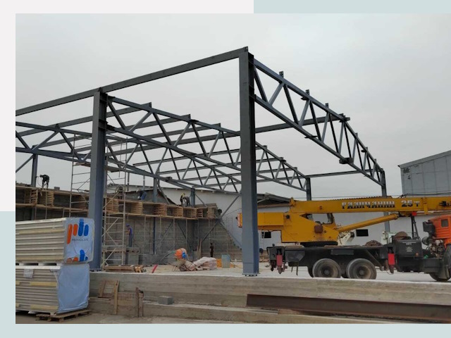 Строительство цехов в Чусовой