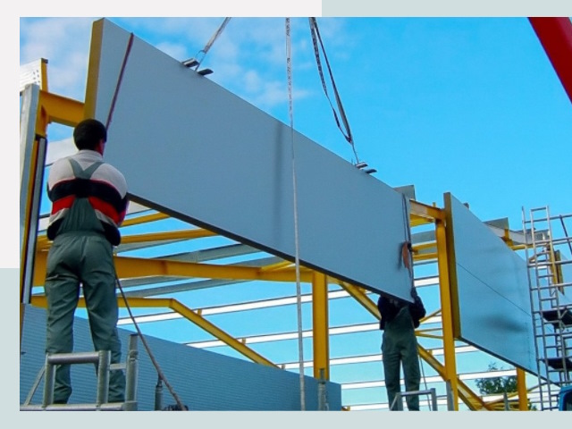 Монтаж сэндвич-панелей в Чусовой от 627 руб.